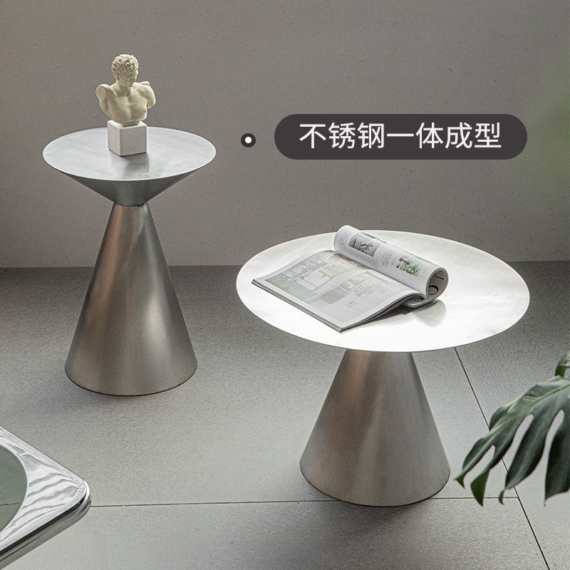 Tea table made of stainless steel, minimalist industrial sand and hair edge, coffee shop, milk tea shop, living room, bedroom, bedside table, small table